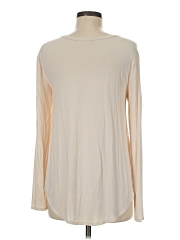 Dee Elly Long Sleeve T-Shirt (view 2)
