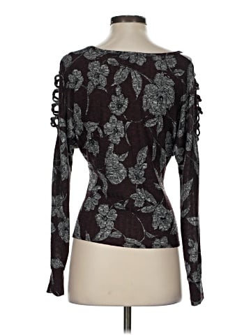 BCX Long Sleeve Top (view 2)