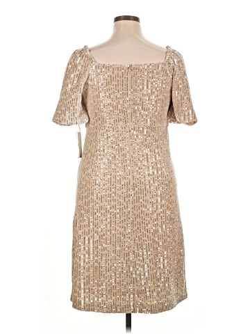 Julia Jordan Cocktail Dress (view 2)