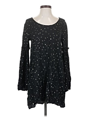 Knot Sisters Casual Dress (view 1)