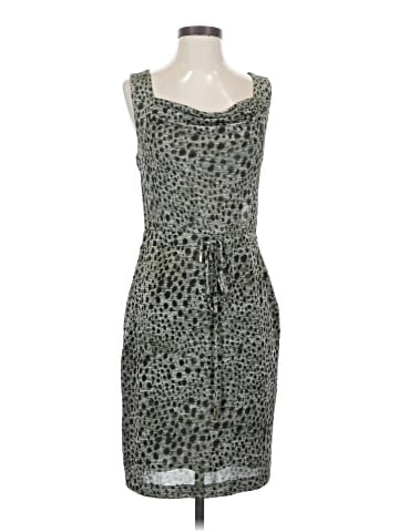 Jennifer Lopez Casual Dress (view 1)