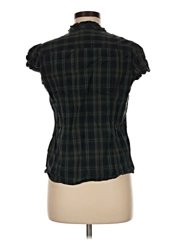 Gap Sleeveless Button-Down Shirt (view 2)