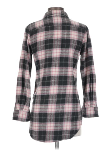 Rivet & Thread Long Sleeve Button-Down Shirt (view 2)
