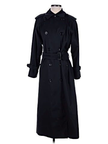 Burberry Trenchcoat (view 1)