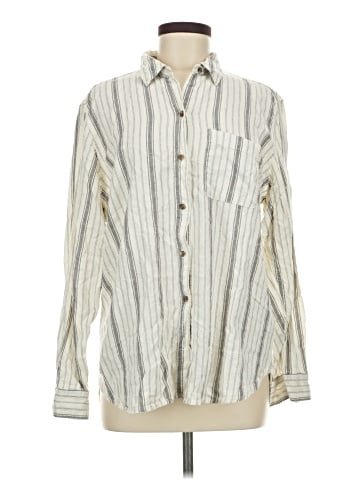 Universal Thread Long Sleeve Button-Down Shirt (view 1)