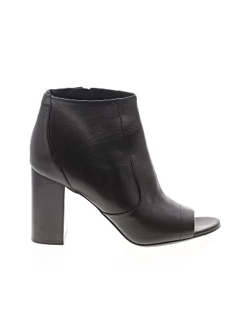 Vince. Ankle Boots (view 1)