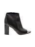 Vince. 100% Leather Black Ankle Boots Size 8 - photo 1