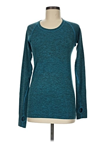 Lululemon Athletica Long Sleeve T-Shirt (view 1)