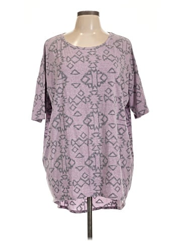 Lularoe 3/4 Sleeve T-Shirt (view 1)