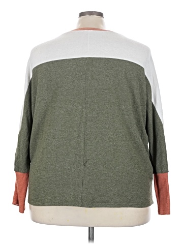 Lovely Melody Pullover Sweater (view 2)