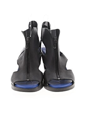 Arche Wedges (view 2)