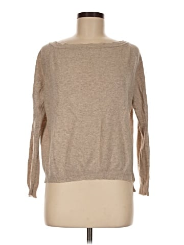 Brandy Melville Pullover Sweater (view 1)