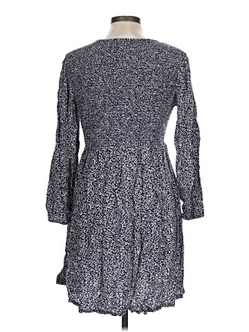Old Navy Casual Dress (view 2)