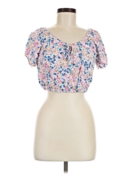 Wallflower Short Sleeve Blouse