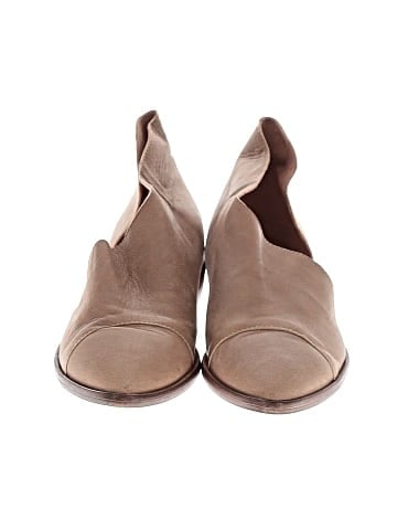 Free People Flats (view 2)