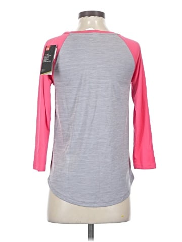 Under Armour 3/4 Sleeve T-Shirt (view 2)