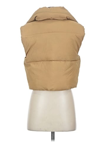 Fuinloth Vest (view 2)