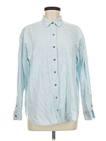 Universal Thread Long Sleeve Button-Down Shirt (view 1)