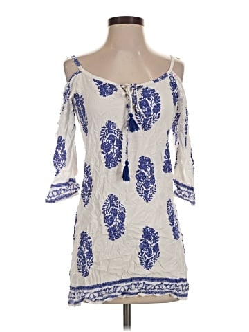 Devi 3/4 Sleeve Top (view 1)