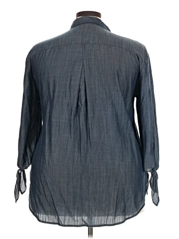 Liz Claiborne 3/4 Sleeve Button-Down Shirt (view 2)
