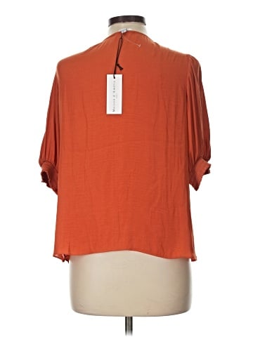 Maison d' Amelie Short Sleeve Blouse (view 2)