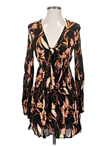 Billabong Cocktail Dress (view 1)