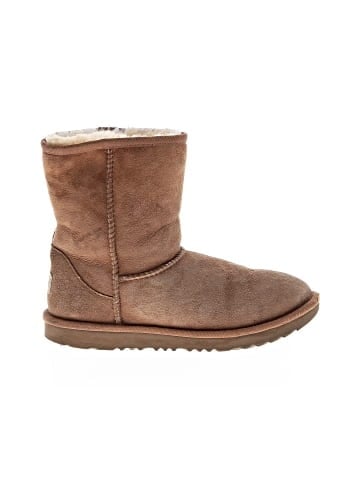 Ugg Boots (view 1)