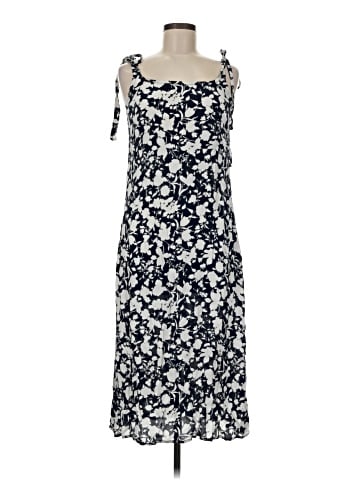 Free Assembly Casual Dress (view 1)