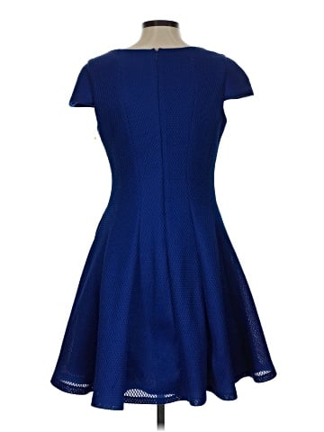 Julia Jordan Cocktail Dress (view 2)