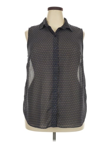 H&M Sleeveless Button-Down Shirt (view 1)