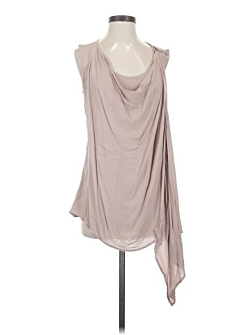Miilla Sleeveless T-Shirt (view 1)