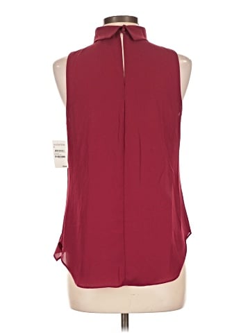 Trouve Sleeveless Blouse (view 2)