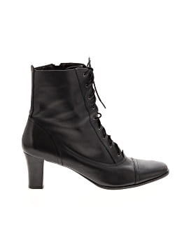 Etienne Aigner Ankle Boots