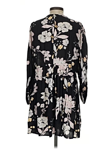 Billabong 3/4 Sleeve Blouse (view 2)