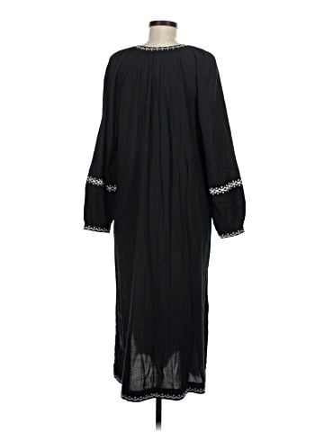 Old Navy Casual Dress (view 2)