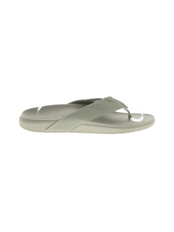 Reef Flip Flops (view 1)