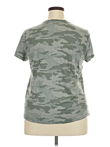 Universal Thread Short Sleeve T-Shirt (view 2)
