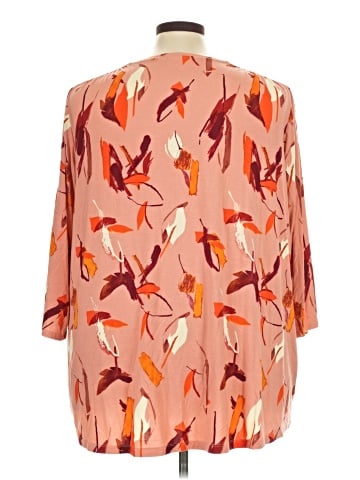 LOGO by Lori Goldstein 3/4 Sleeve T-Shirt (view 2)
