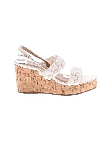 Esprit Wedges (view 1)
