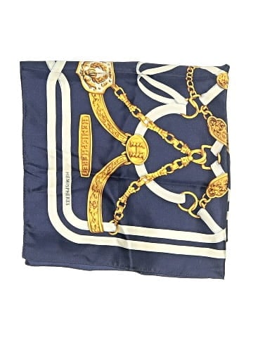 Hemisphere Scarf (view 2)