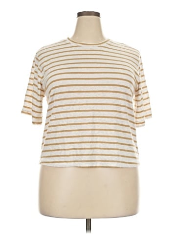 Universal Thread Short Sleeve T-Shirt (view 1)
