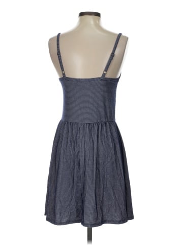 Universal Thread Casual Dress (view 2)