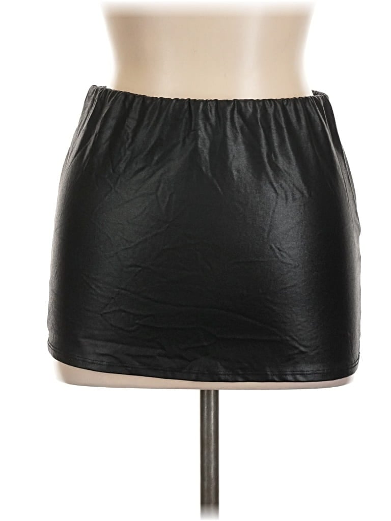 Pre-owned Fashion Nova Faux Leather Skirt In Black