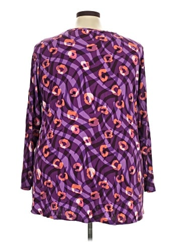 LOGO by Lori Goldstein Long Sleeve T-Shirt (view 2)