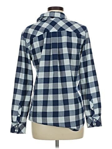 Vineyard Vines Performance Long Sleeve Blouse (view 2)