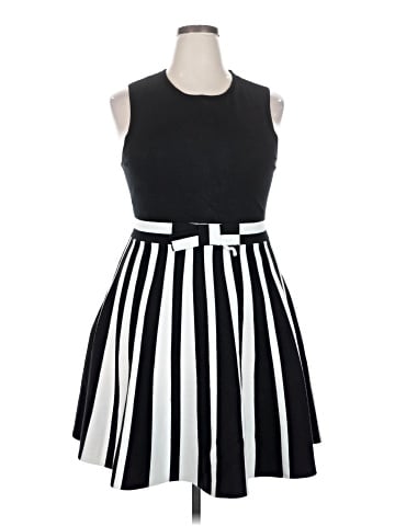 1901 Casual Dress (view 1)