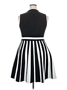 1901 Casual Dress (view 2)
