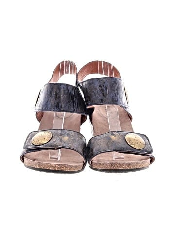 Taos Wedges (view 2)