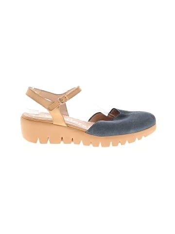 Wonders Wedges (view 1)