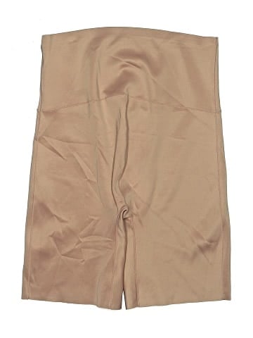 Juicy Couture Khaki Shorts (view 2)